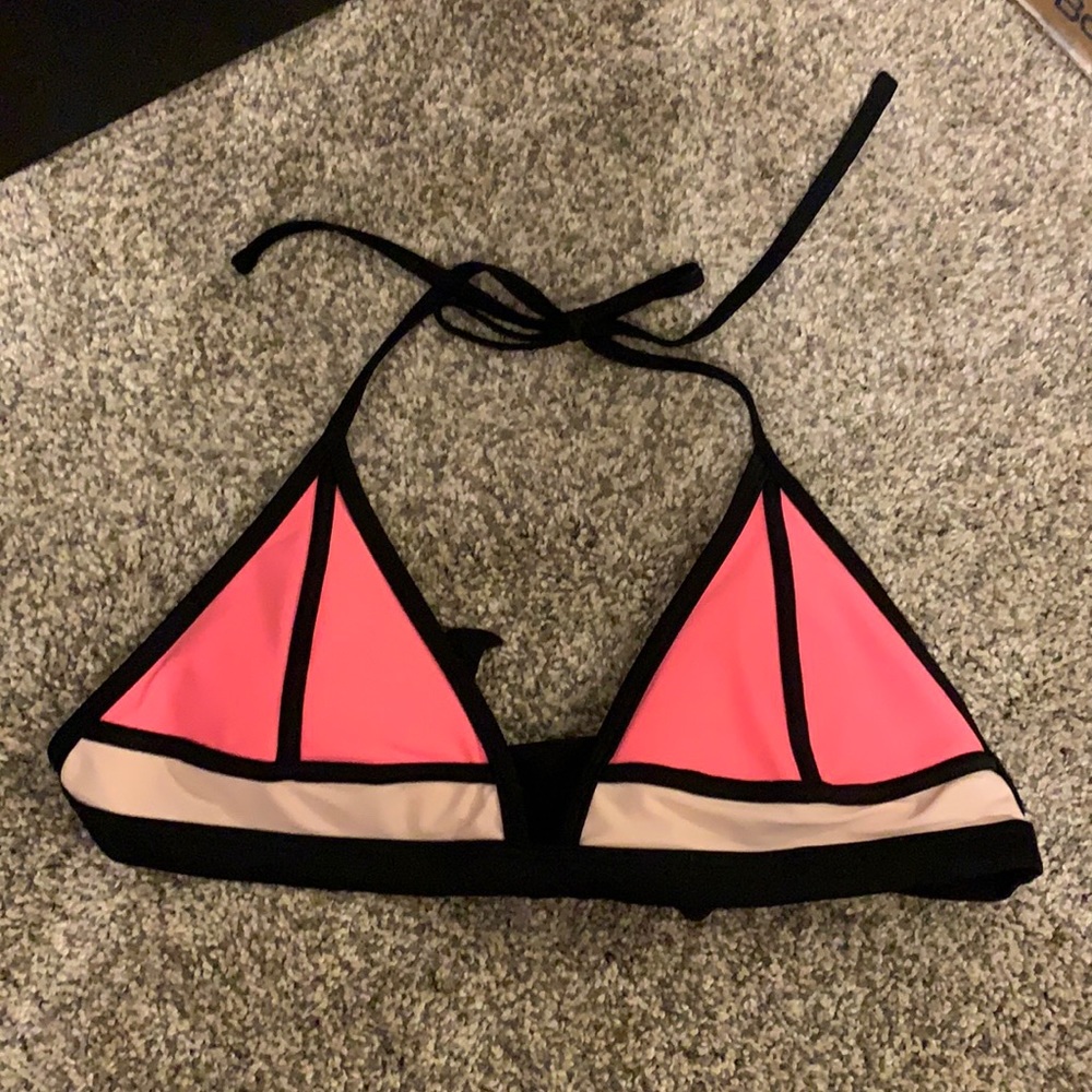 Triangl Bikini top